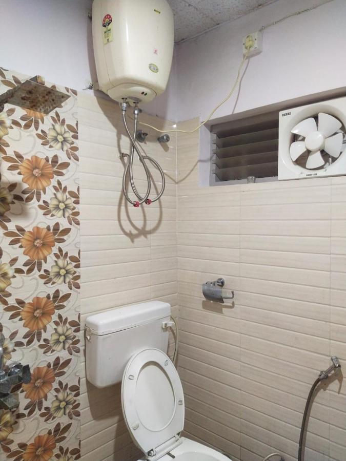 Hotel Gateway Kailash バラナシ エクステリア 写真